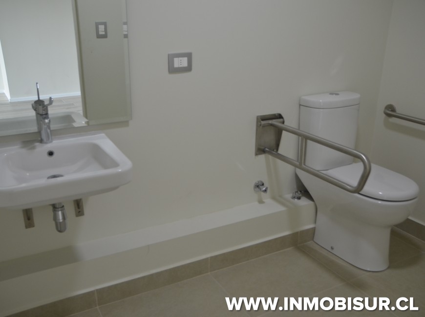 Venta en Puerto Montt | Venta oficina nueva en Edificio Capital