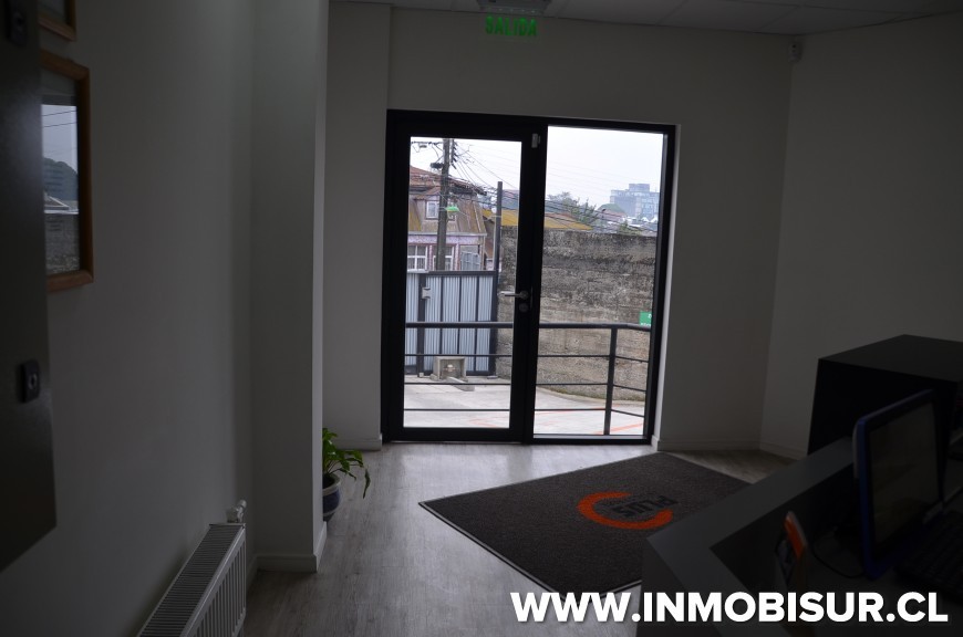 Arriendo en Puerto Montt | Edificio primer, segundo y Tercer piso Chorrillos esquina Pérez Rosales