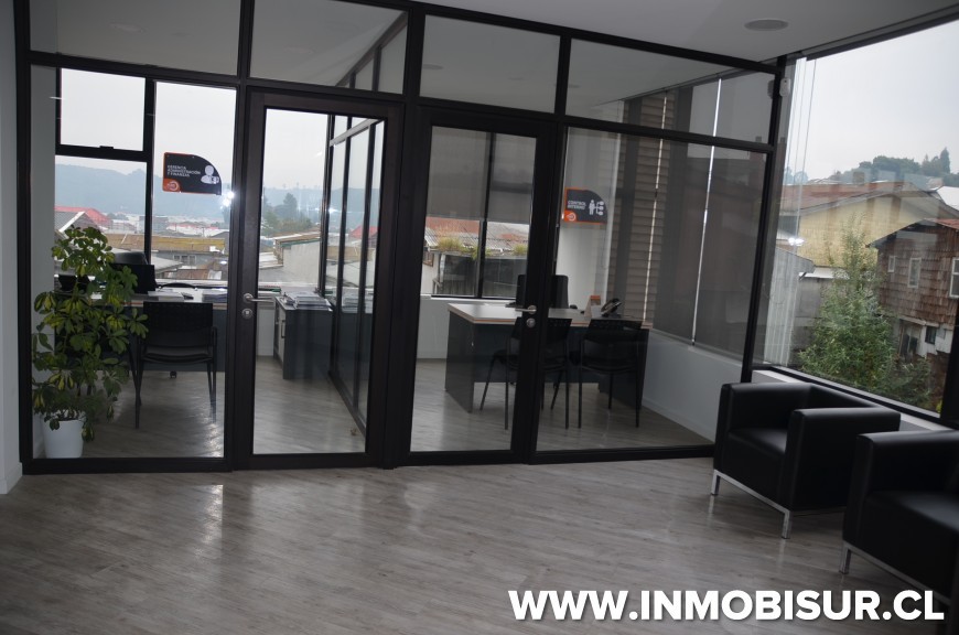 Arriendo en Puerto Montt | Edificio primer, segundo y Tercer piso Chorrillos esquina Pérez Rosales