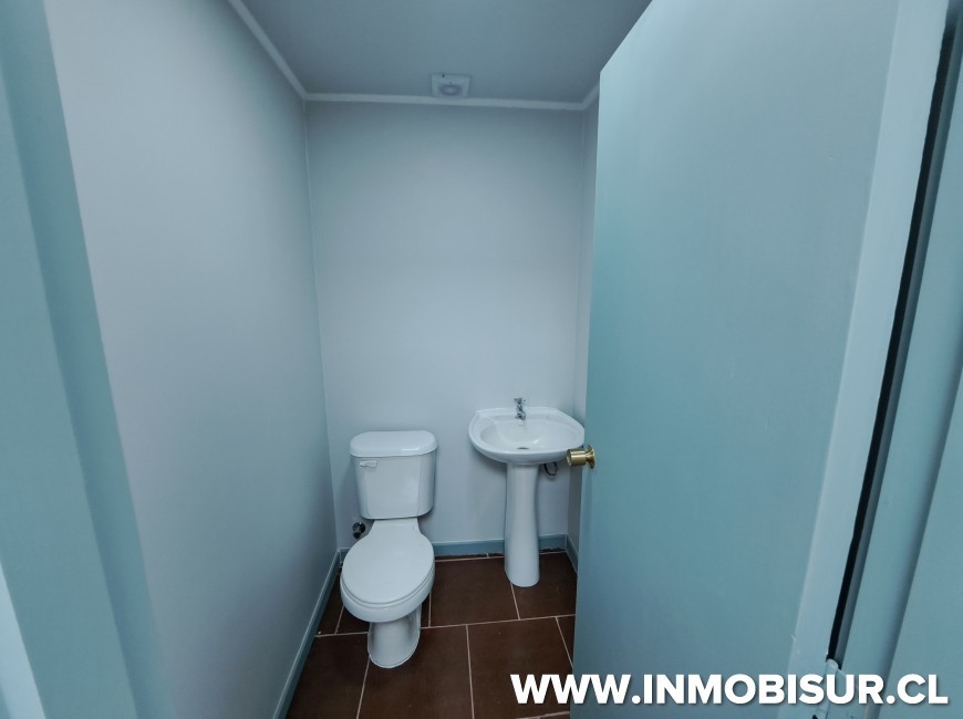 Arriendo en Puerto Montt | Edificio remodelado frente al Puerto