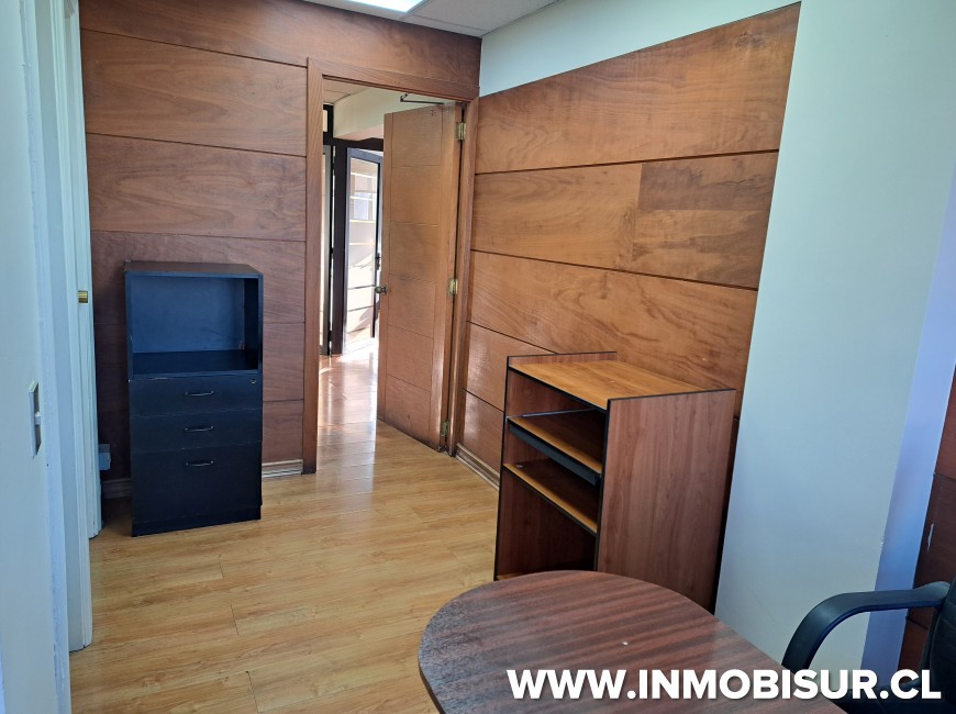 Venta en Puerto Montt | Amplia oficina en Edificio Don Noé Venta en Puerto Montt | Amplia oficina en Edificio Don Noé