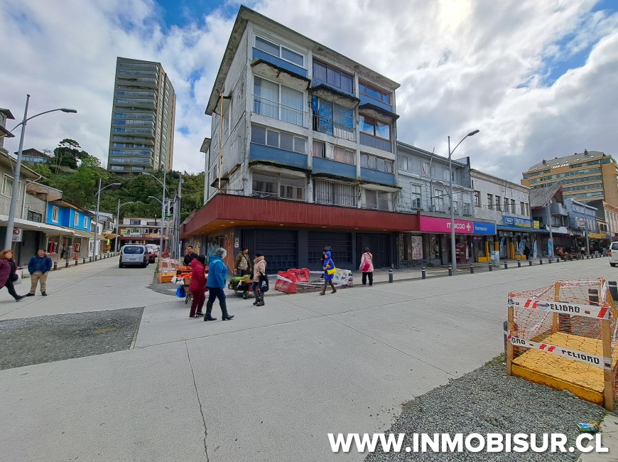 Arriendo en Puerto Montt | Amplio local comercial en Calle Varas