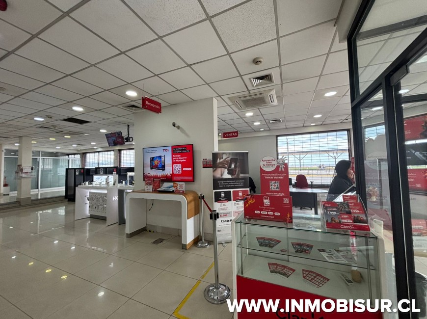 Arriendo en Puerto Montt | Amplio local en Costanera de Puerto Montt