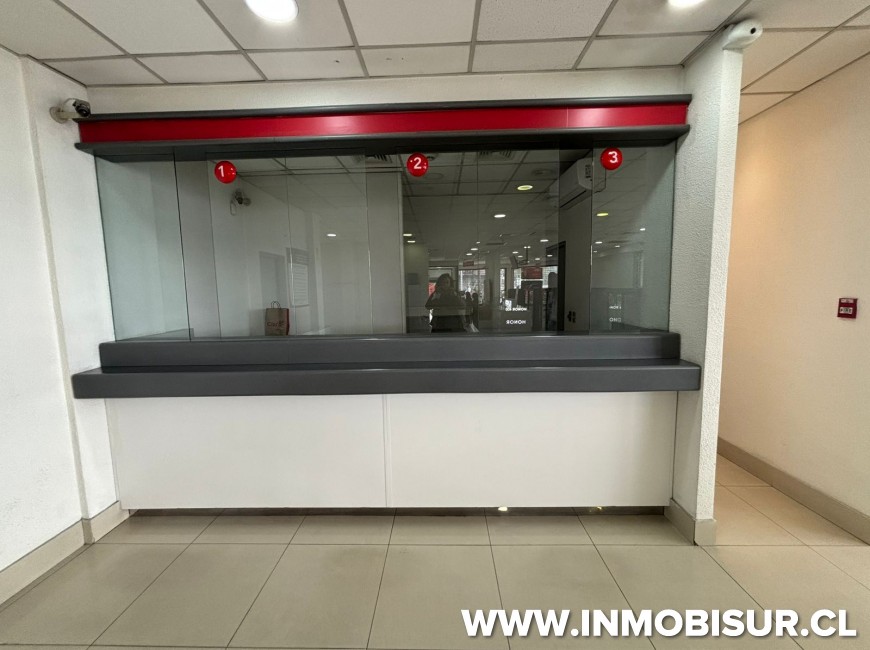 Arriendo en Puerto Montt | Amplio local en Costanera de Puerto Montt