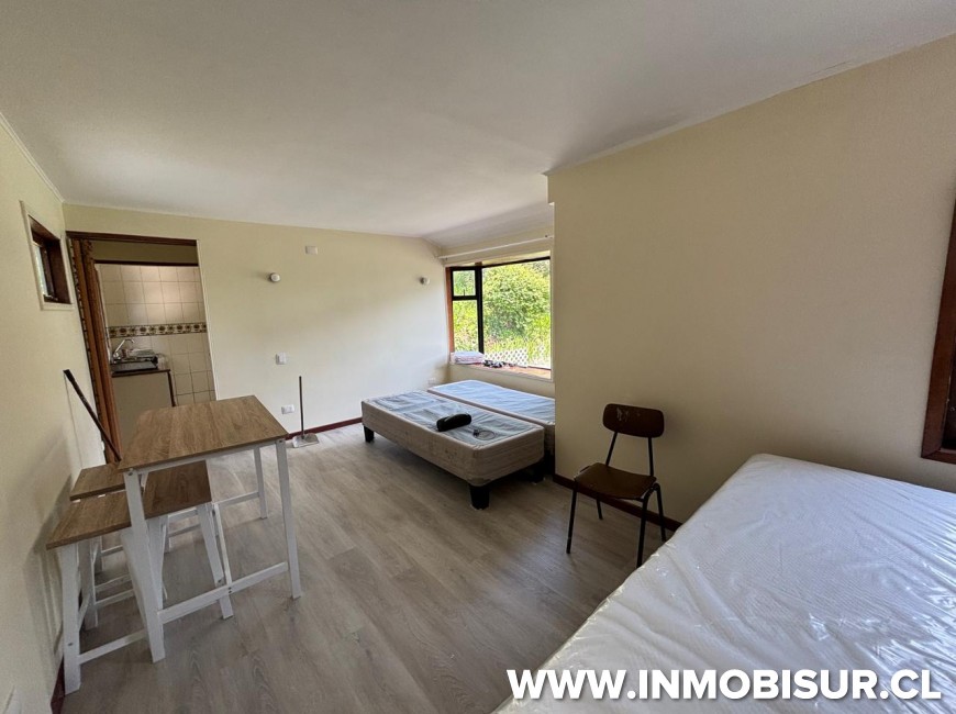 Arriendo en Puerto Montt | Arriendo casa para oficinas en calle Regimiento