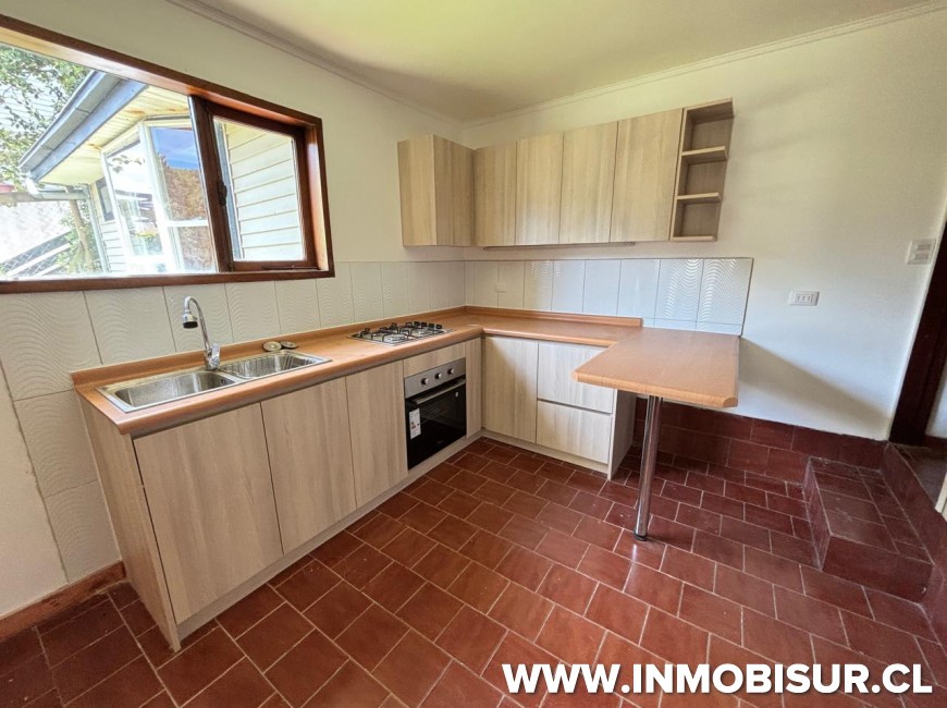 Arriendo en Puerto Montt | Arriendo casa para oficinas en calle Regimiento