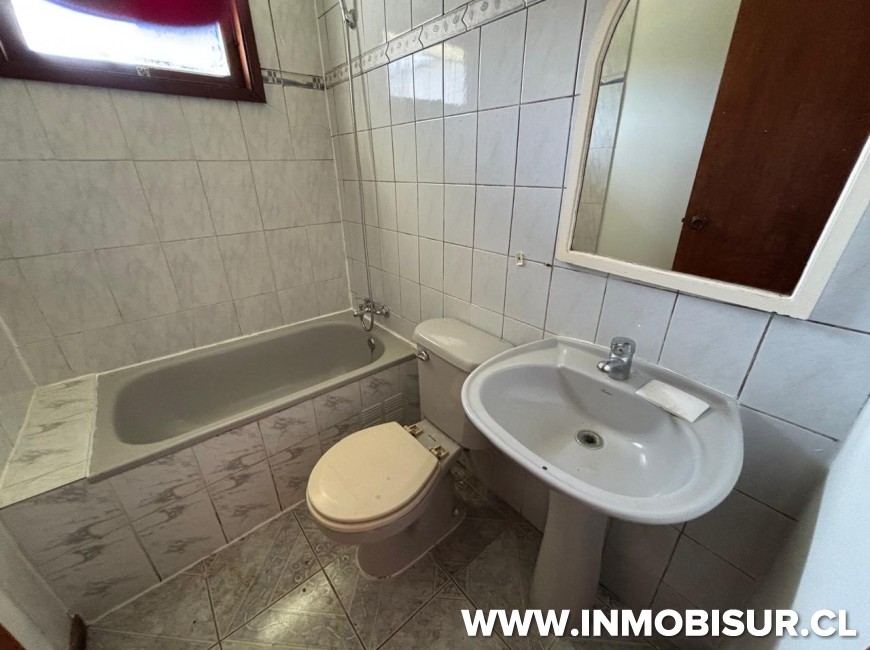 Arriendo en Puerto Montt | Arriendo casa para oficinas en calle Regimiento