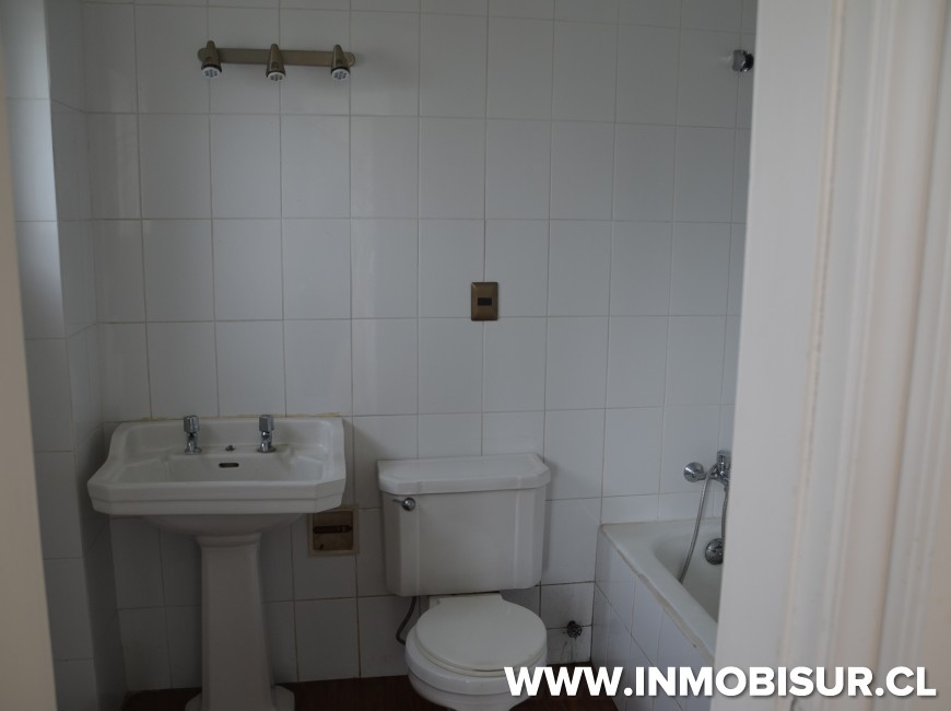 Venta en Puerto Montt | Venta céntrica casa calle Vial.