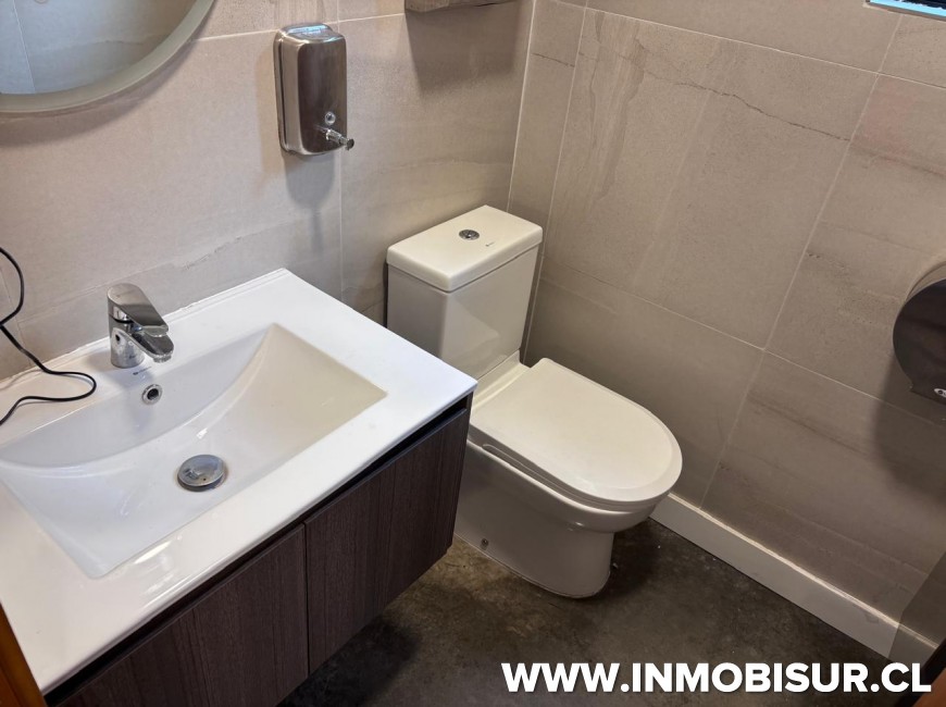 Arriendo en Puerto Varas | Arriendo Local Comercial en calle Los Alpes