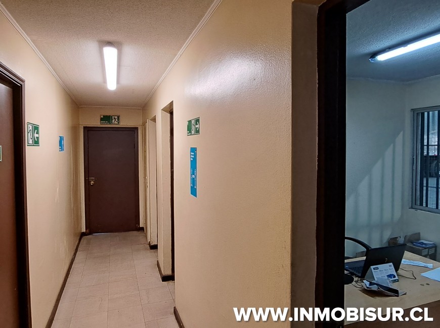 Venta en Puerto Montt | Bodega con oficinas para venta