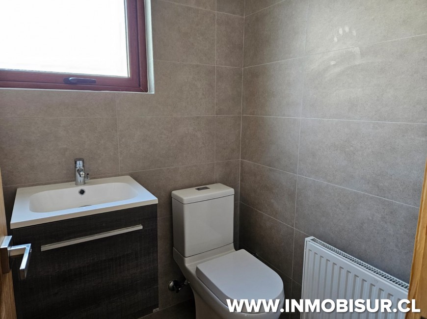 Arriendo en Puerto Montt | Bodega en Apiasmontt