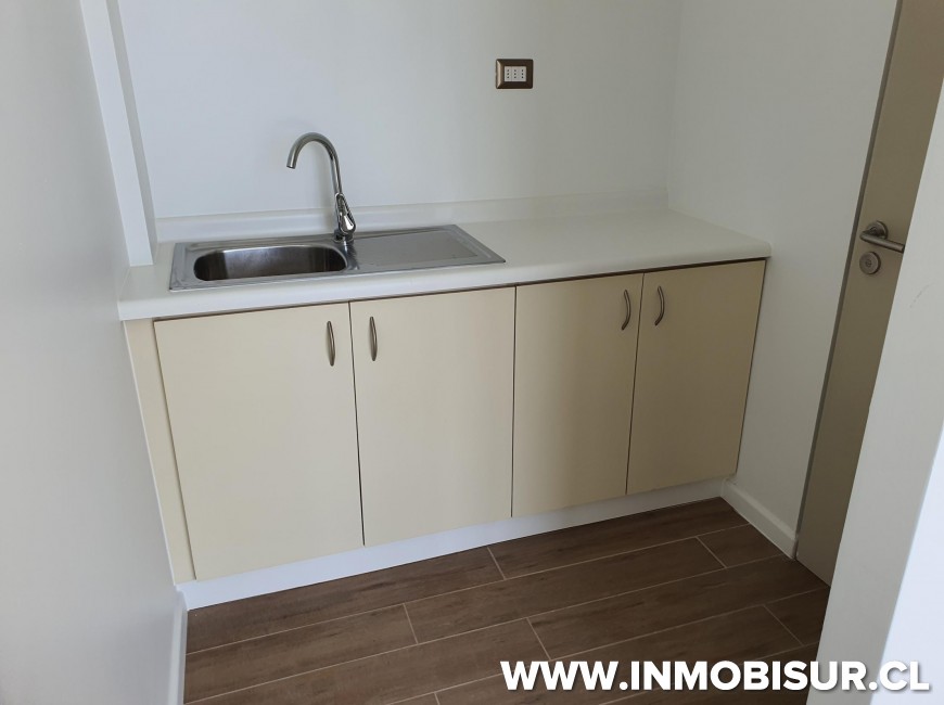 Arriendo en Puerto Montt | Bodegas en Arriendo Centro industrial La Vara Etapa 5