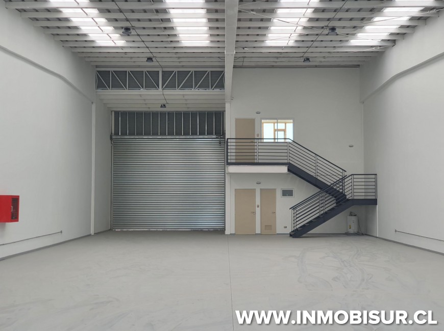 Arriendo en Puerto Montt | Bodegas en Arriendo Centro industrial La Vara Etapa 5