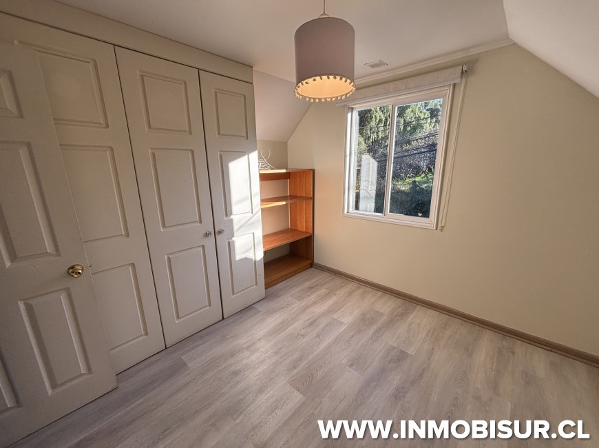 Arriendo en Puerto Varas | Casa de 5 dormitorios en arriendo en Mirador de Volcanes, Puerto Varas