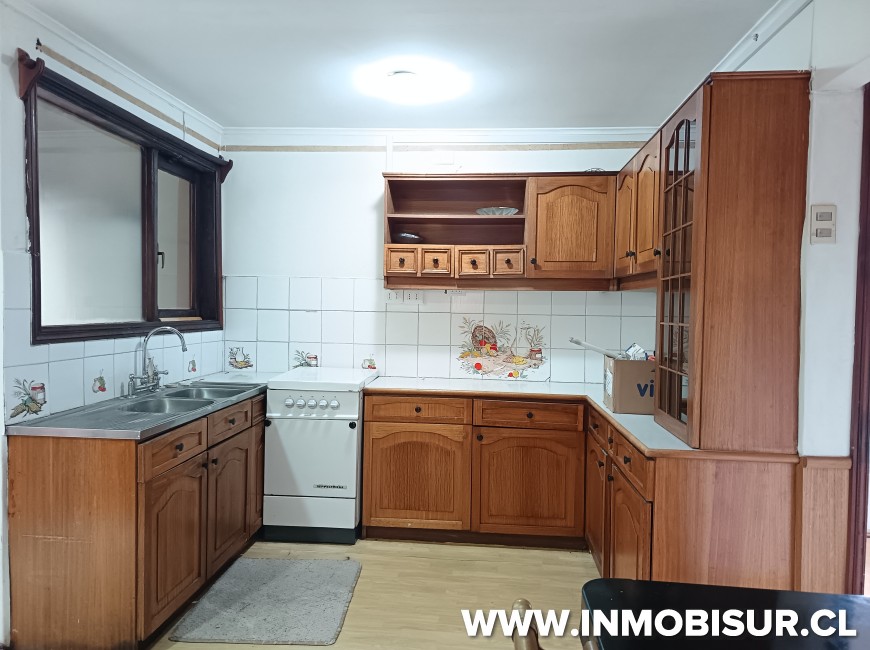 Arriendo en Puerto Montt | Casa de uso comercial en Pericentro de Puerto Montt