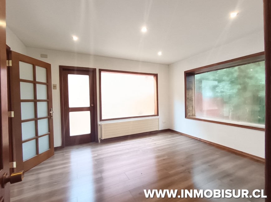 Arriendo en Puerto Montt | Casa de uso comercial en Pericentro de Puerto Montt