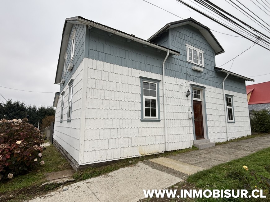 Arriendo en Puerto Varas | Casa en arriendo para oficina con excelente ubicación, Puerto Varas