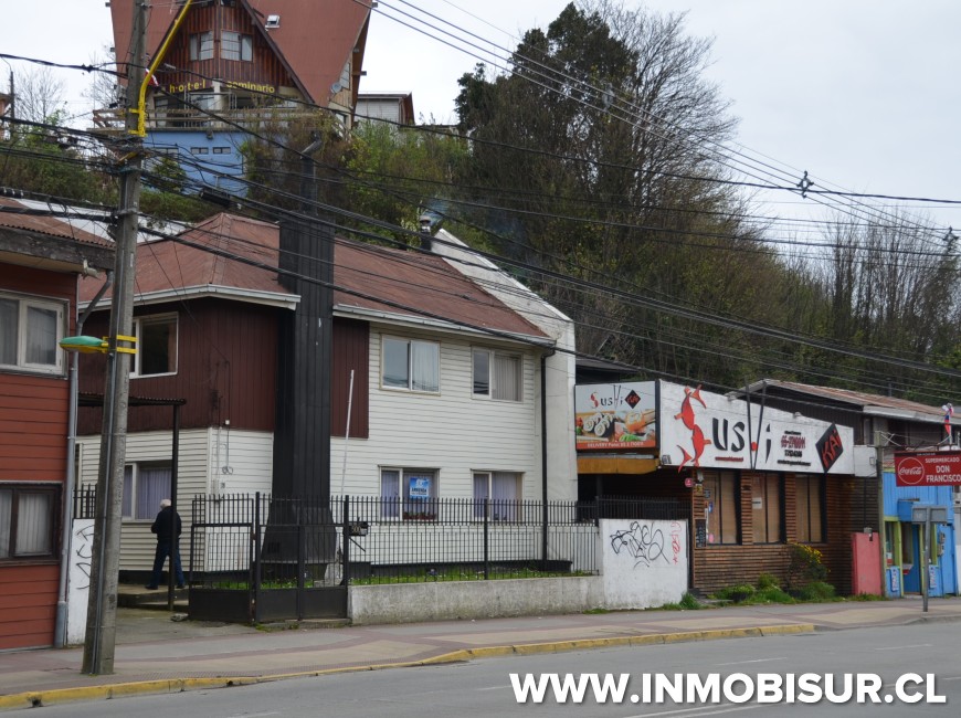 Arriendo en Puerto Montt | Casa en excelente ubicación para Institución u Oficinas