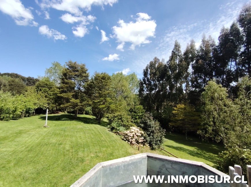 Venta en Puerto Varas | Casa en venta con 2 cabañas en Loteo San Ignacio, Puerto Varas