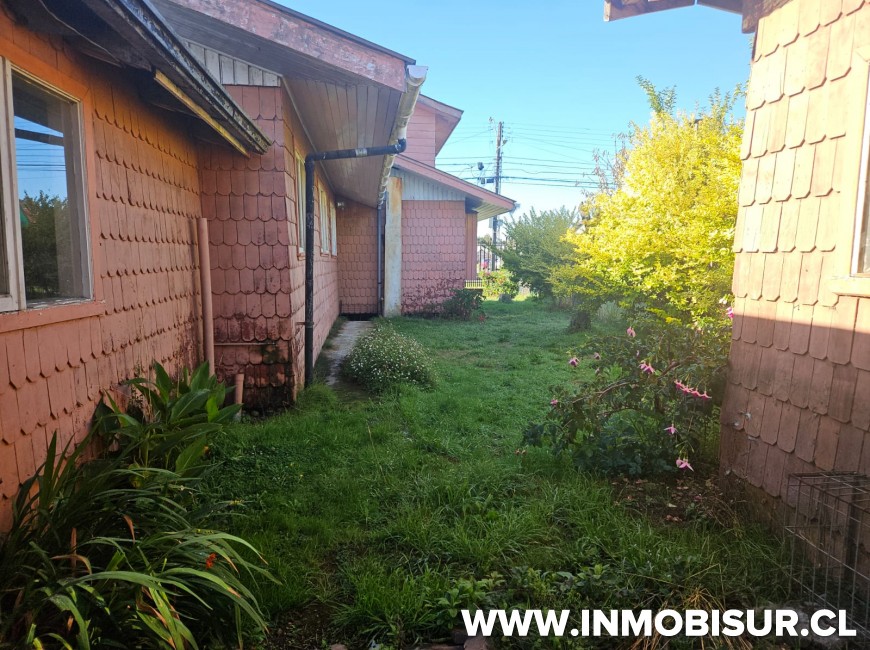 Venta en Llanquihue | Casa en venta en Llanquihue, sector cisne a  200 metros del lago.