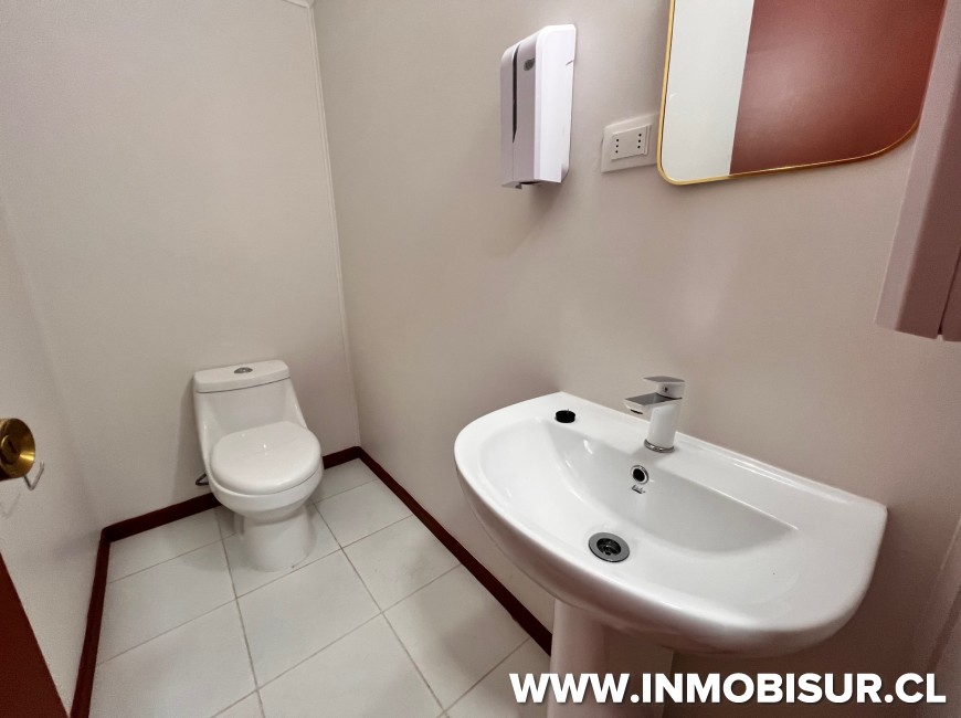 Arriendo en Puerto Montt | Casa para empresa en calle Vial