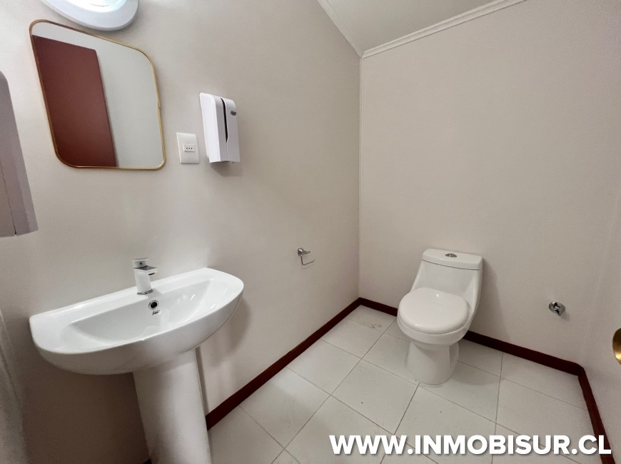 Arriendo en Puerto Montt | Casa para empresa en calle Vial