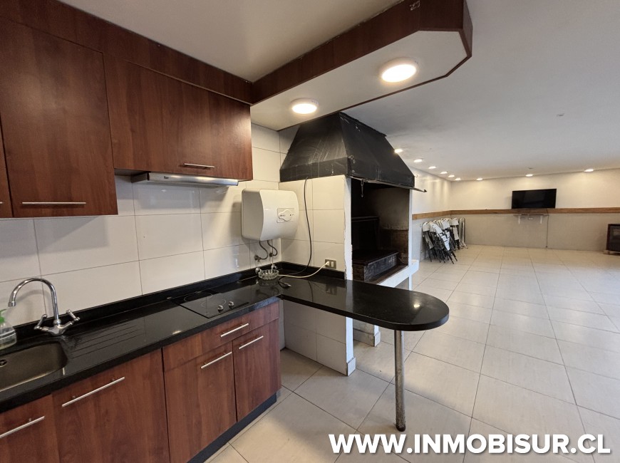 Venta en Puerto Varas | Departamento amoblado a la venta en Edificio los Colonos, Puerto Varas