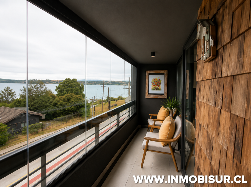 Venta en Puerto Varas | Departamento amoblado en venta a pasos de costanera con vista al lago, para inversión.