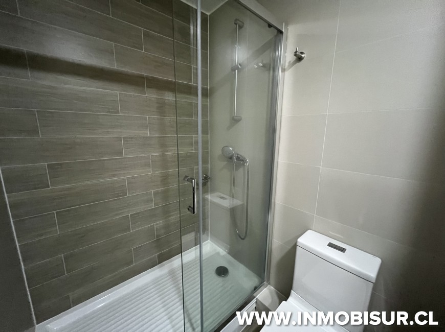 Arriendo en Puerto Varas | Departamento de 1 dormitorio en edificio Peninsula vista, Puerto Varas
