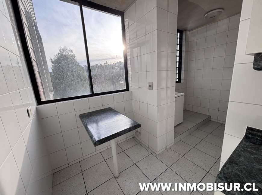 Venta en Puerto Montt | Departamento Edificio Los Avellanos, sector Seminario.