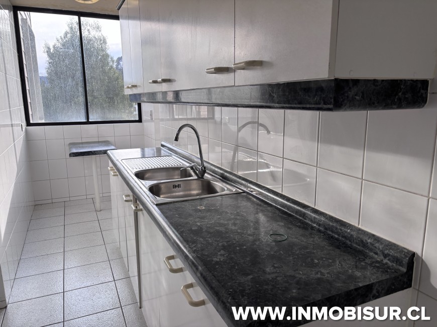 Venta en Puerto Montt | Departamento Edificio Los Avellanos, sector Seminario.