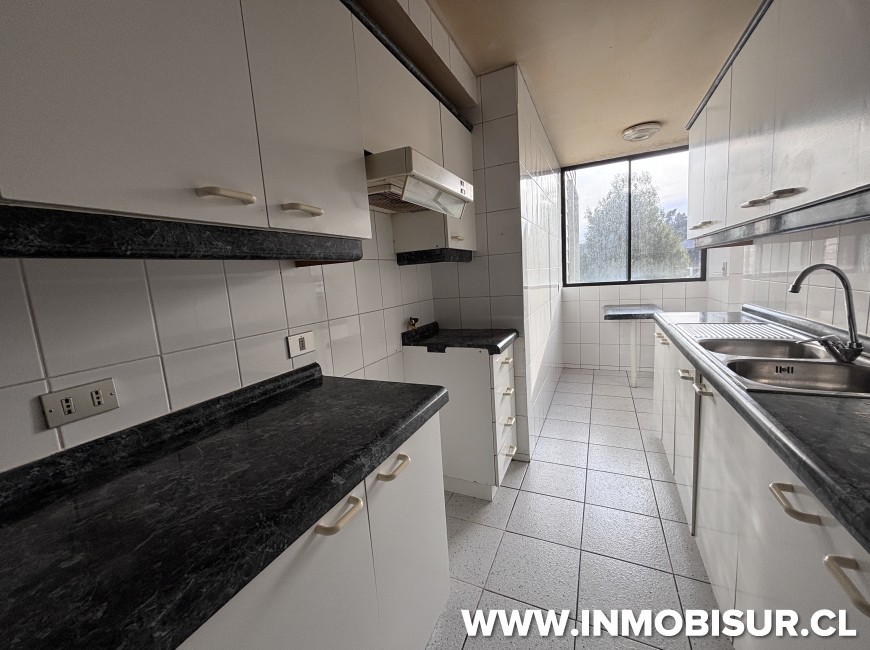 Venta en Puerto Montt | Departamento Edificio Los Avellanos, sector Seminario.