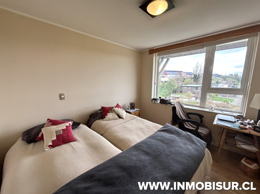 Arriendo en Puerto Varas | Departamento semi amoblado en arriendo en Edificio los Colonos, Puerto Varas, Sector Puerto Chico