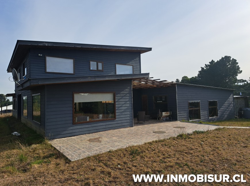 Venta en Puerto Montt | Espectacular casa en Condominio Lagunitas