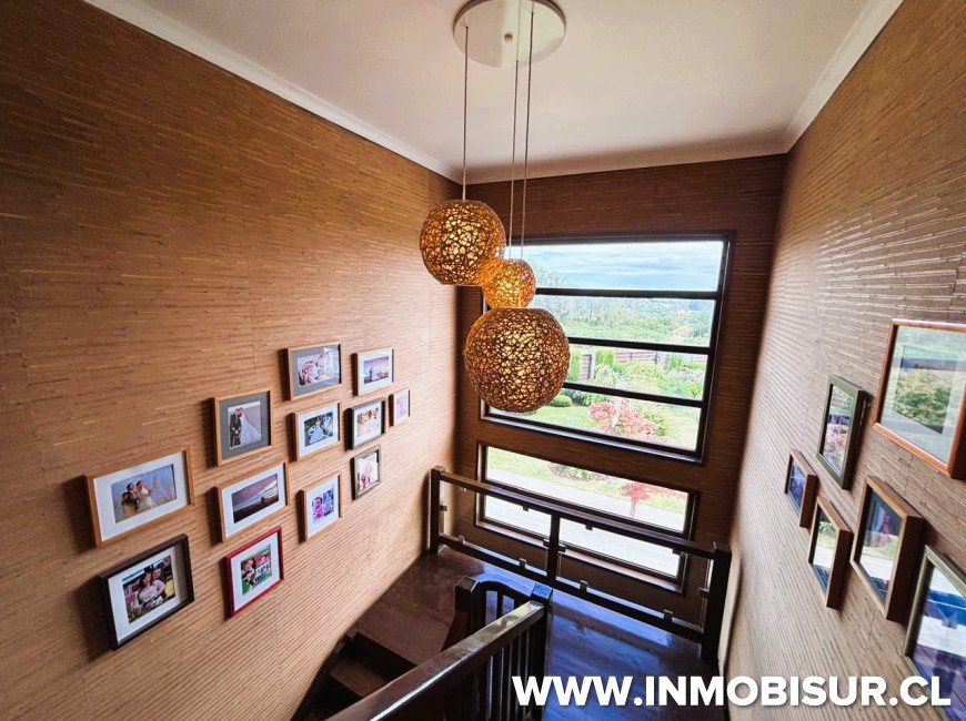 Venta en Puerto Montt | Espectacular casa en Lomas de Coihuín