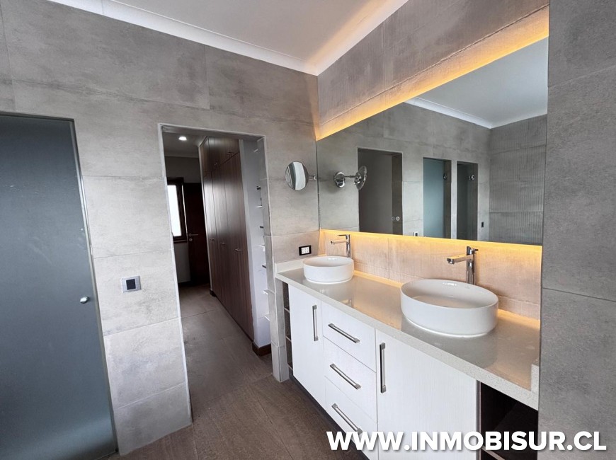 Venta en Puerto Montt | Espectacular casa en Lomas de Coihuín