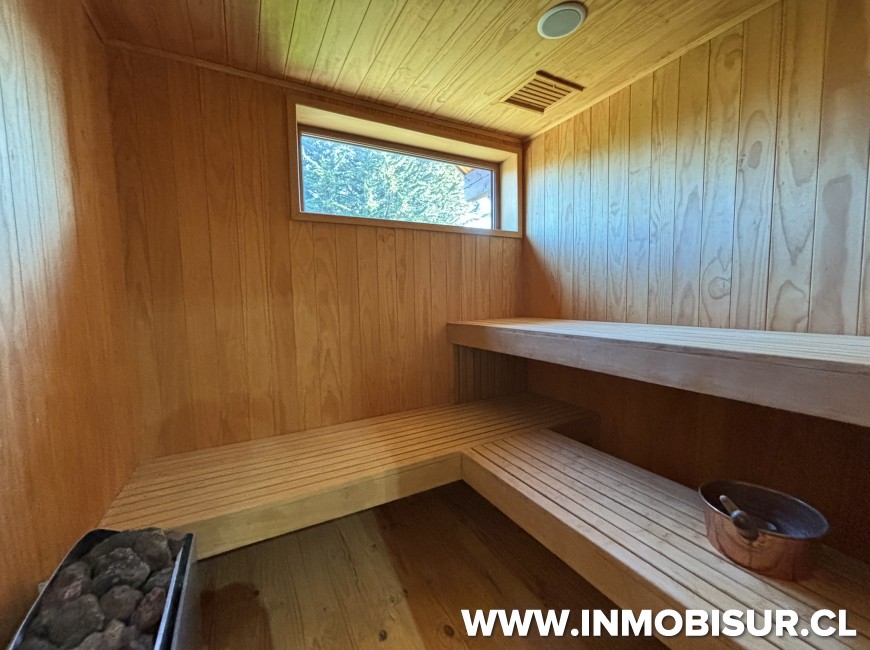 Venta en Puerto Varas | Espectacular casa en venta en el sector de la Marina, Puerto Varas