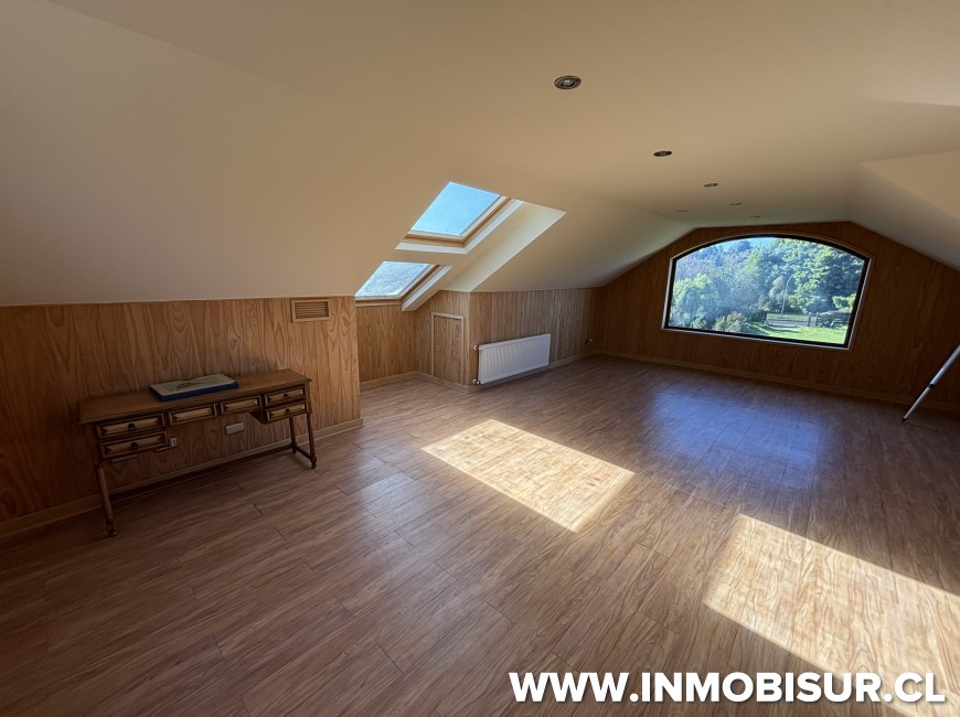 Venta en Puerto Varas | Espectacular casa en venta en el sector de la Marina, Puerto Varas