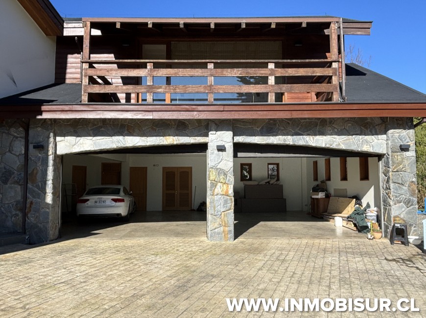 Venta en Puerto Varas | Espectacular casa en venta en el sector de la Marina, Puerto Varas