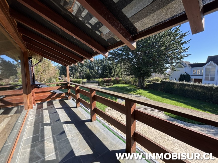 Venta en Puerto Varas | Espectacular casa en venta en el sector de la Marina, Puerto Varas