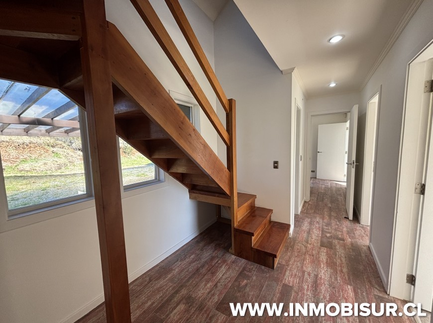 Venta en Puerto Varas | Espectacular casa en venta frente a la laguna en Graneros de Puerto Varas