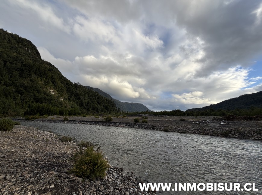 Venta en Puerto Montt | Espectacular loteo en Lago Chapo con Río y Financiamiento Directo.