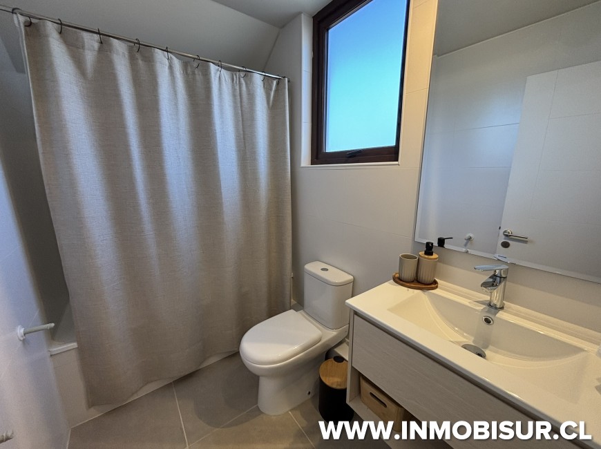 Venta en Puerto Varas | Espectaculares Townhouses en venta frente a la clínica de Puerto Varas,