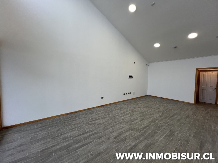 Arriendo en Puerto Varas | Excelente locales comerciales en arriendo en Nueva Braunau, Puerto Varas