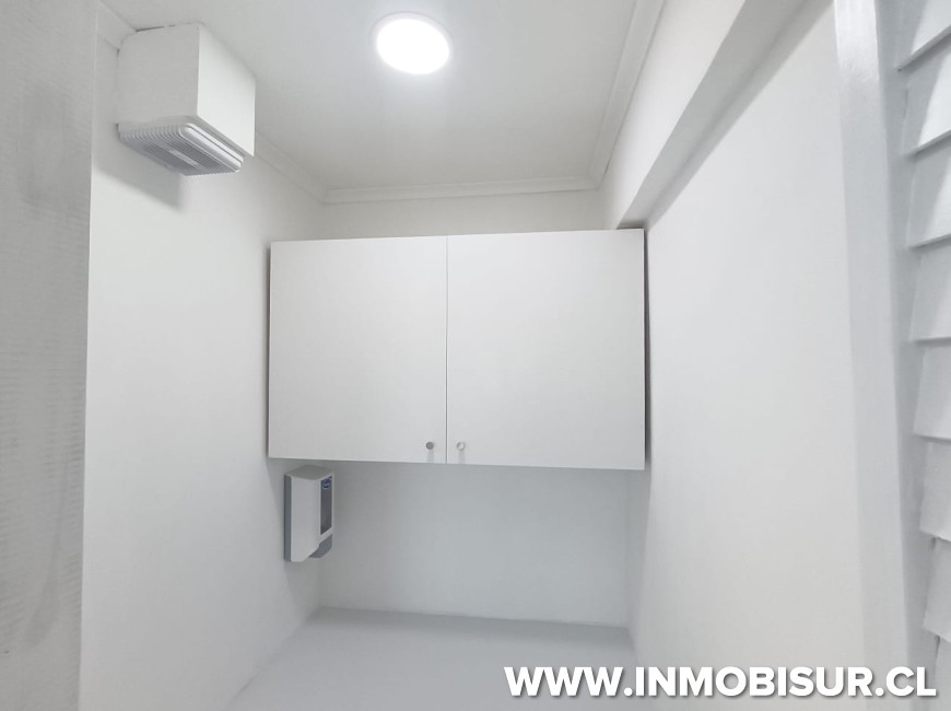 Arriendo en Puerto Montt | EXCELENTE OFICINA EN ARRIENDO, EN EDIFICIO LOS HEROES