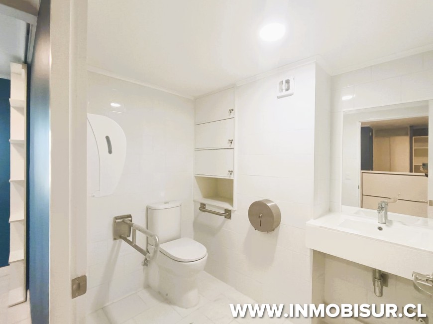 Arriendo en Puerto Montt | EXCELENTE OFICINA EN ARRIENDO, EN EDIFICIO LOS HEROES