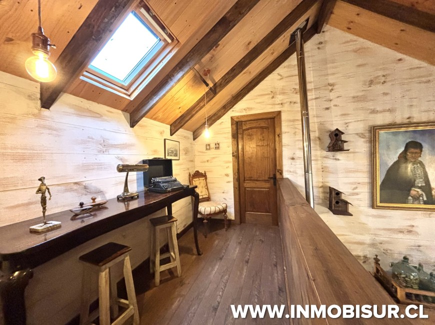 Arriendo en Puerto Varas | Exclusiva Casa Full Amoblada, con Hot Tub, a solo 7 km. de Puerto Varas