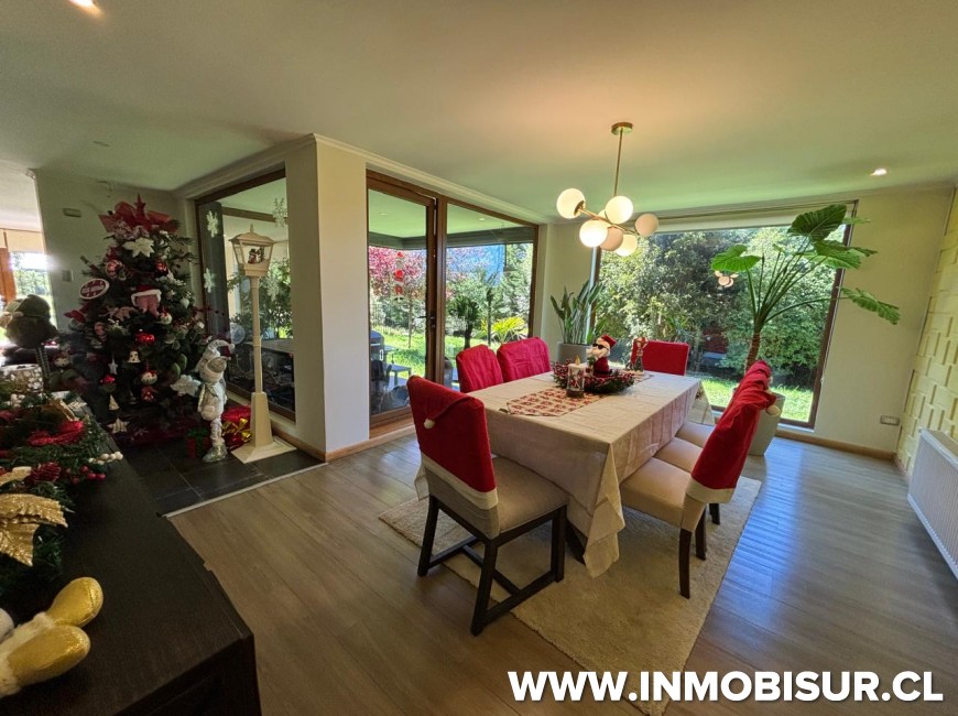 Venta en Puerto Montt | Exclusiva residencia en Condominio Lomas de Coihuin