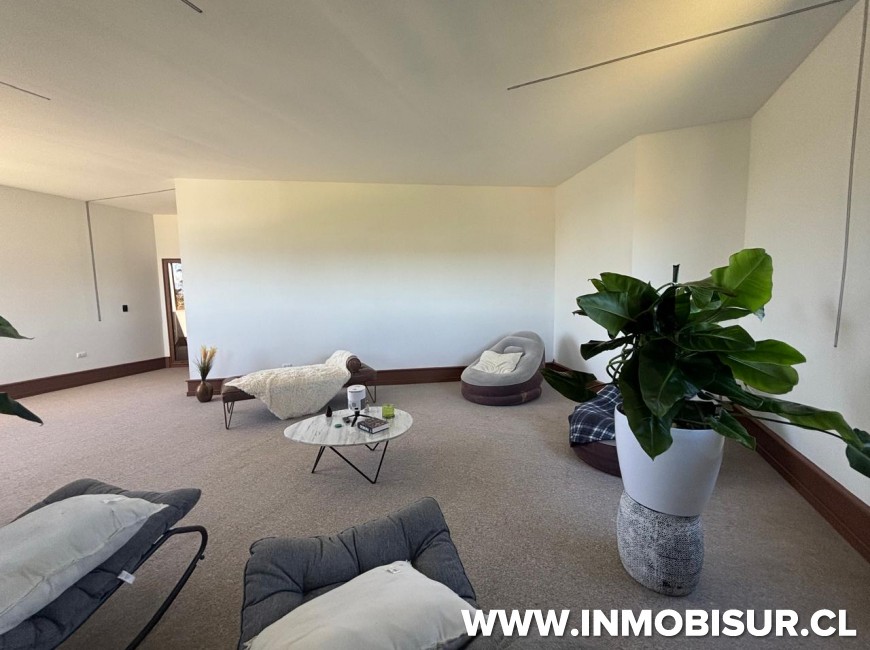 Venta en Puerto Montt | Exclusiva residencia en Condominio Lomas de Coihuin