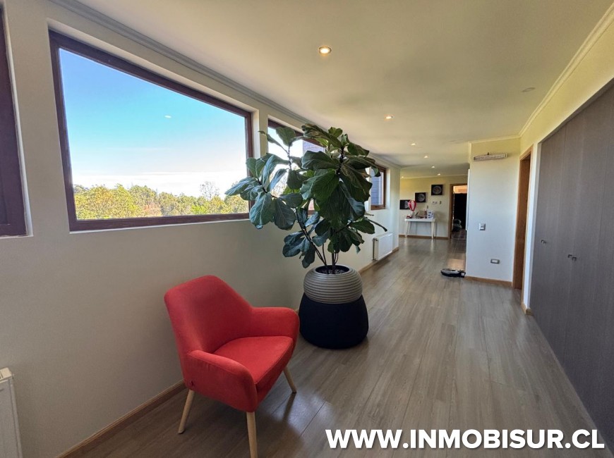 Venta en Puerto Montt | Exclusiva residencia en Condominio Lomas de Coihuin